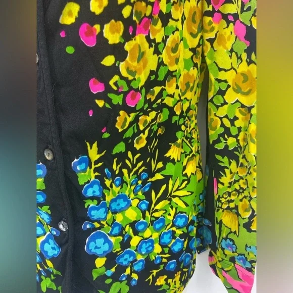 Vintage 1960s Mr. Dino Womens Size Small Button Up Bright Floral Blouse - Picture 2 of 6